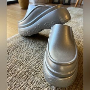 EUC Melissa x Marc Jacob Vegan Platform Clogs, size 9